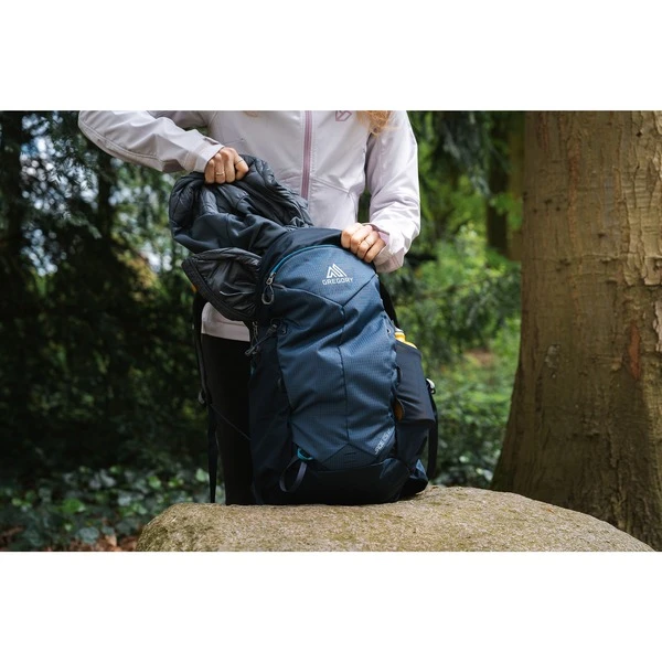 Gregory JADE 25 LT , Rucksack (rot, 25 Liter) 13 Gregory JADE 25 LT , Rucksack (rot, 25 Liter) – Bild 13